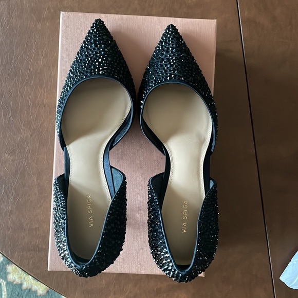 Via Spiga embellished satin d’Orsay pump, black 3.5”heel 9.5M 39.5 - Picture 4 of 12